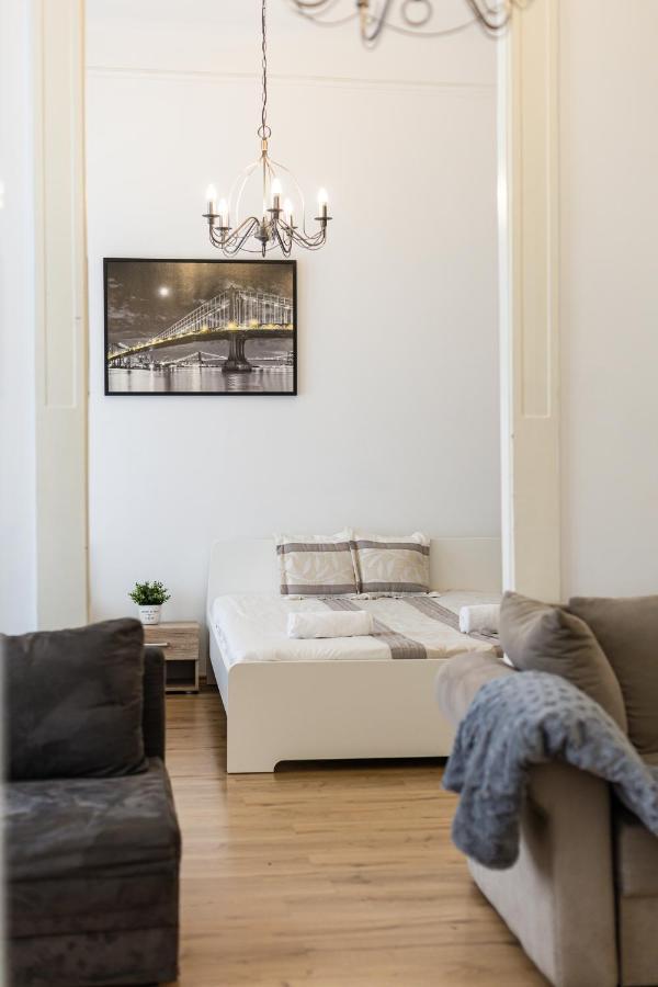 Real Apartments Wesselenyi Budapest Ngoại thất bức ảnh