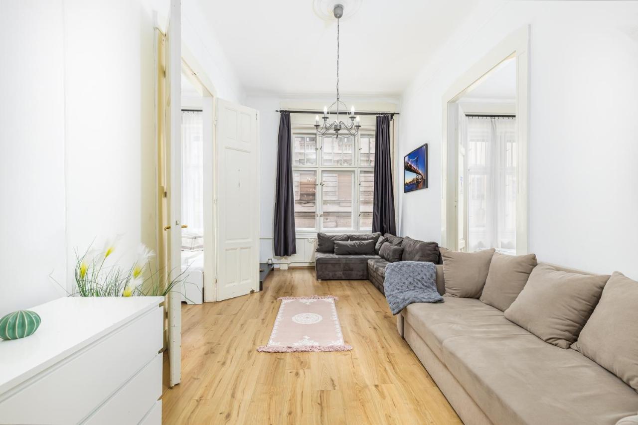 Real Apartments Wesselenyi Budapest Ngoại thất bức ảnh